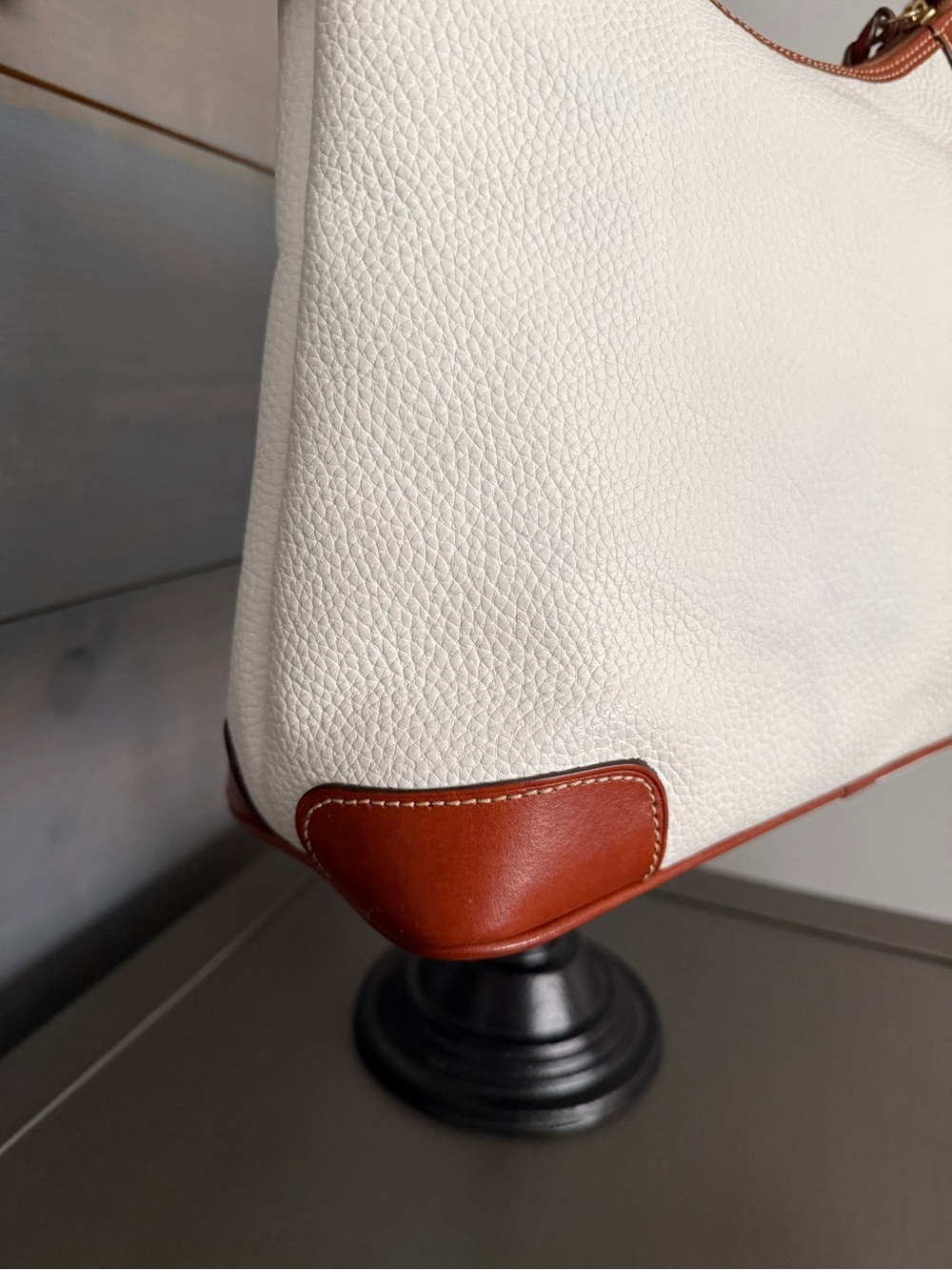 Dooney & Bourke Pebble Grain Hobo - Picture 6 of 16
